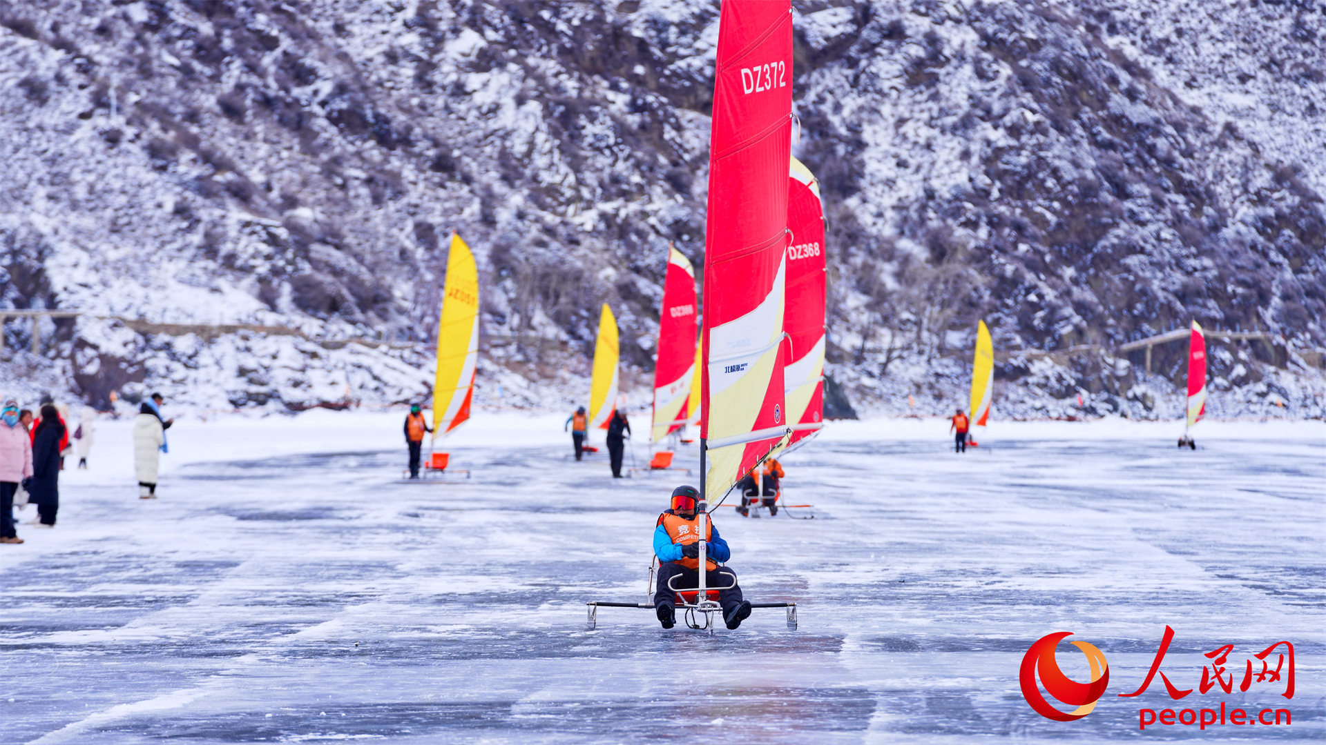 來新疆 在冰上飛馳競速【6】