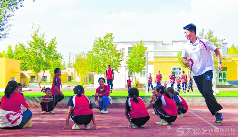 帕米爾高原書聲更嘹亮